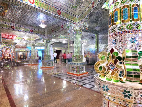 Arulmigu-Sri-Rajakaliamman-Glass-Temple-500x500
