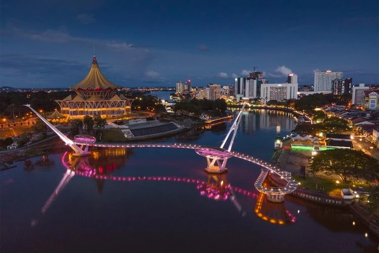 kuching-waterfront